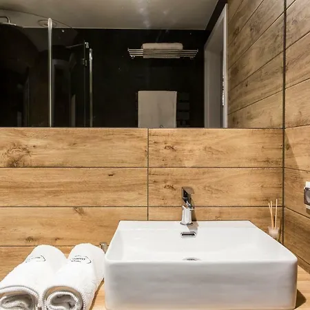 Czarny Staw Apartment *