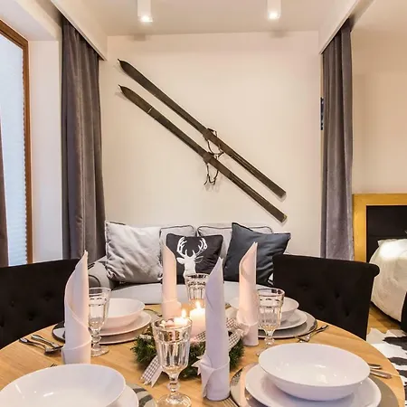 Apartment Czarny Staw *